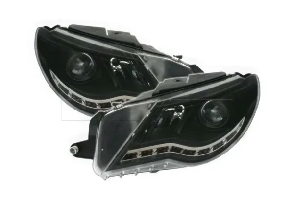 Phares av LED VW Passat CC 08-10 fond noir