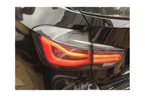 Feux ar BMW F30 - Look PH2 - Fumé