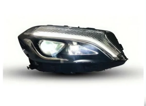 Phares av Merc. Classe A W176 13->18 - Halogene Upgrade - FULL LED