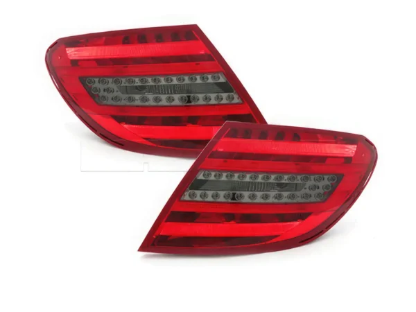 Feux ar Mer. W204 06-10 PH1 - type phase 2 - red/smoke