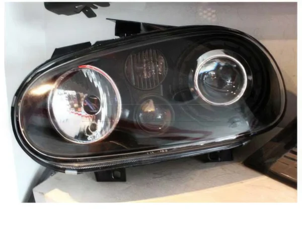 Phares av type R32 VW GOLF 4 98-02 - Noir