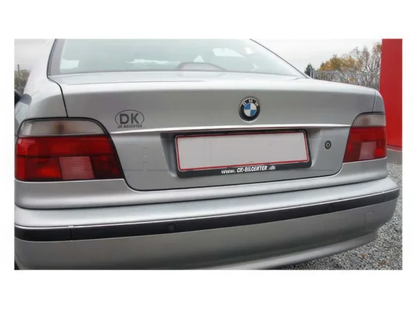 Insert chrome pour coffre BMW E39 96~03