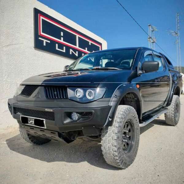 Phares av Angel Eyes CCFL Mitsubishi L200 05 - fond noir - Image 3
