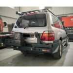 Pare-chocs ar acier TOYOTA LandCruiser 100 avec support Jerry Can + support porte roue - Image 2