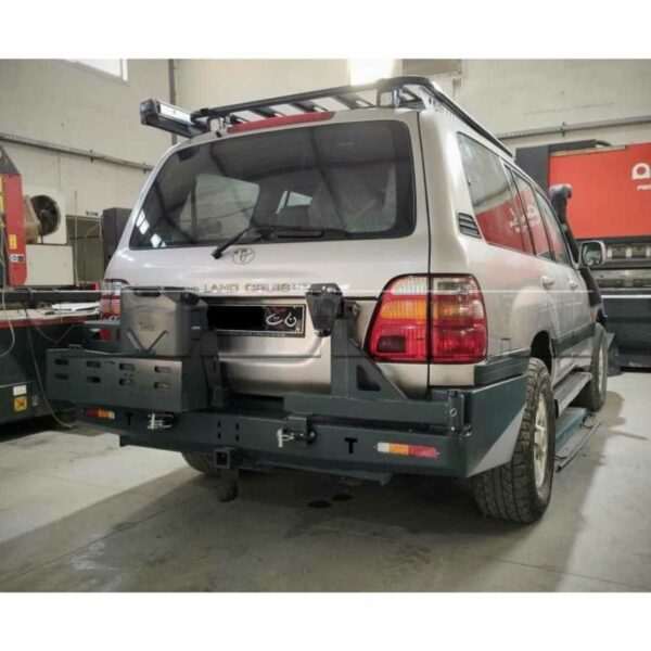 Pare-chocs ar acier TOYOTA LandCruiser 100 avec support Jerry Can + support porte roue - Image 2