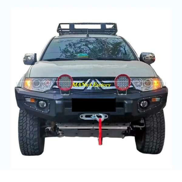 Pare-chocs av acier Mitsubishi L200 06-14 sans arceau - Image 2