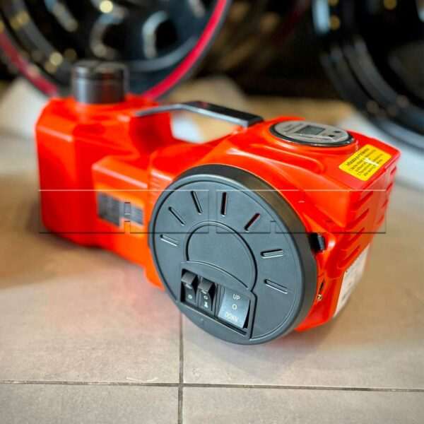 Cric 12v multifonctions 3en1   (Cric 5T +  compresseur 10b 65 l/min + lampe torche) - Image 2